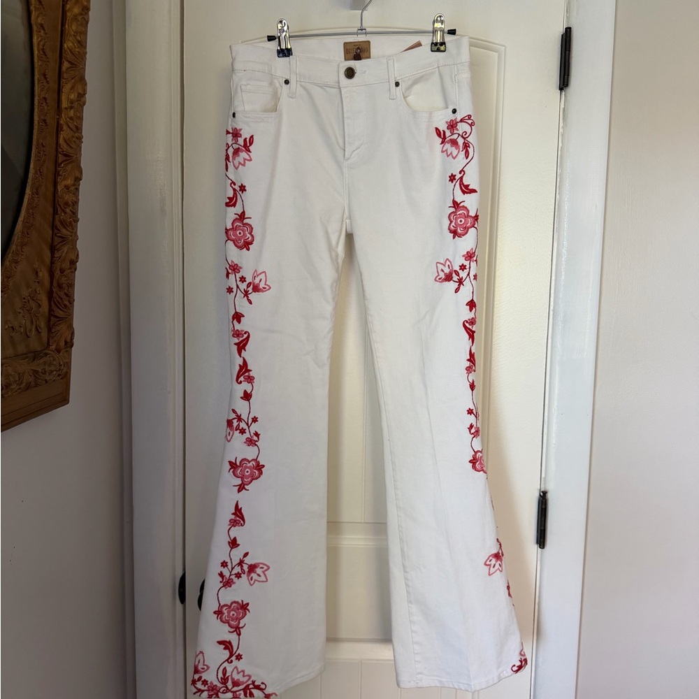 Driftwood Isabel Floral Embroidery Flare Jean
